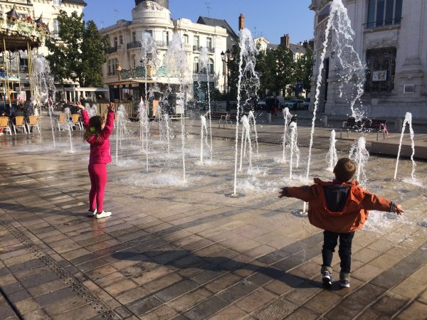 Ville d'Orléans. place-du-martroi